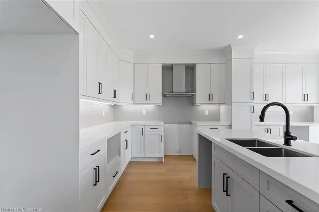 Additional property image - 34 Hampshire Pl