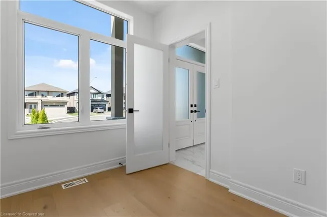 Additional property image - 34 Hampshire Pl