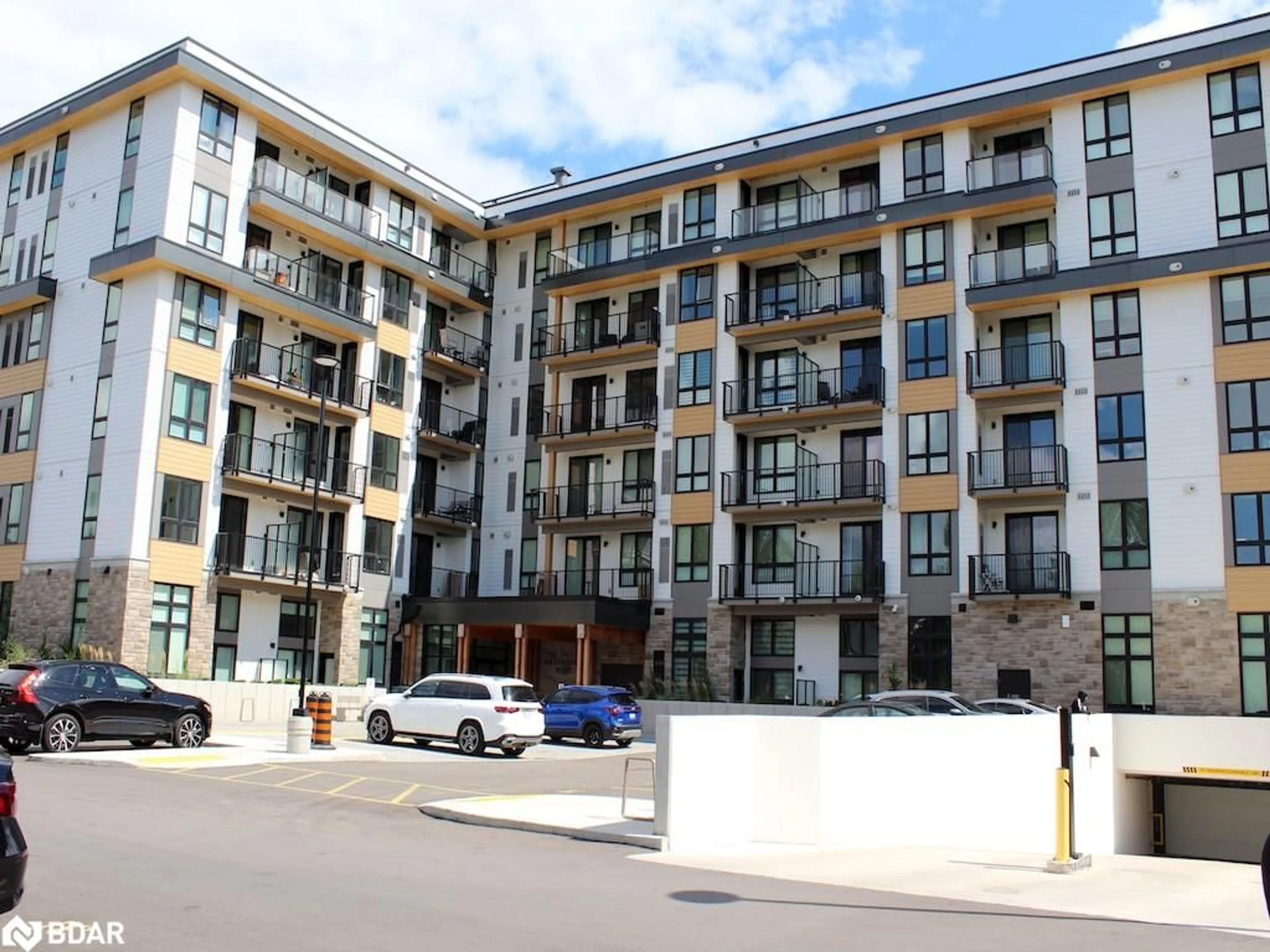 A pic from exterior of the house or condo, the front or back of building for 101 Golden Eagle Road #302, Waterloo Ontario N2V 0H4