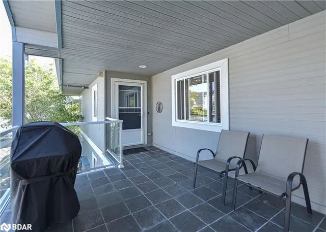 585 Atherley Rd #206, Orillia 2