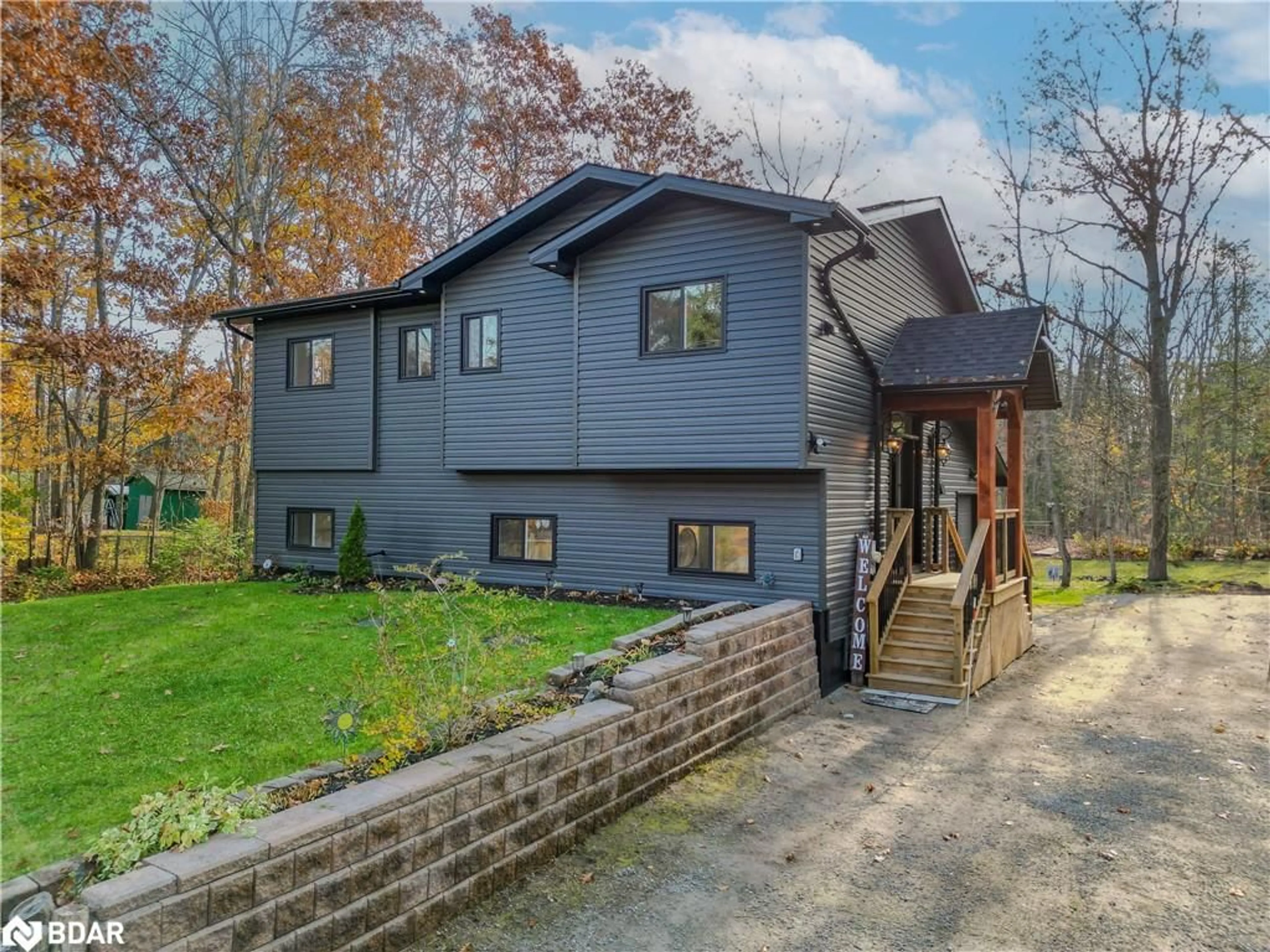 Frontside or backside of a home, cottage for 39 Becketts Sideroad Sideroad, Waubaushene Ontario L0K 2C0