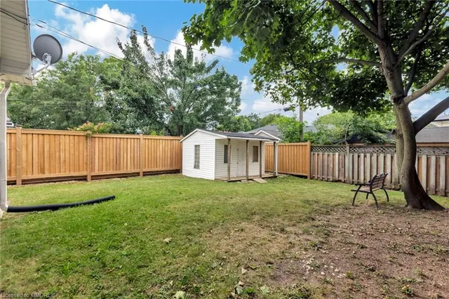 Additional property image - 330 Duncombe Dr