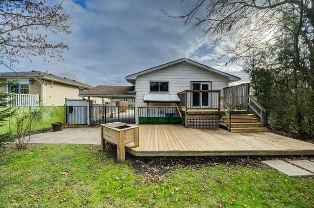 Additional property image - 582 Chamberlain Rd
