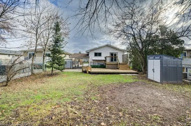 Additional property image - 582 Chamberlain Rd