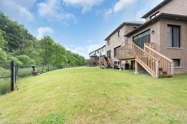 Additional property image - 157 Cactus Cres