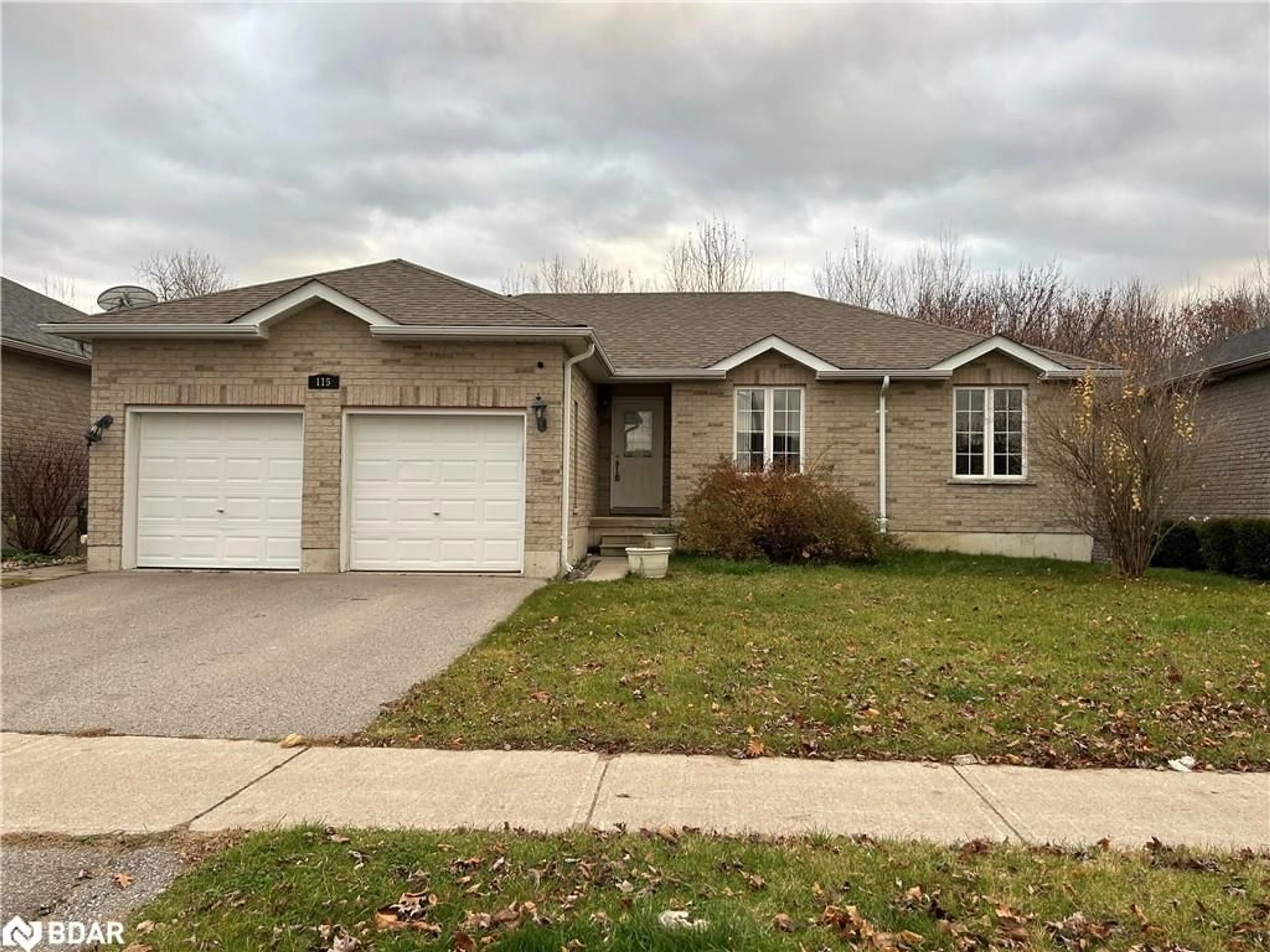 Frontside or backside of a home, the street view for 115 Sproule Dr, Barrie Ontario L4N 0P3