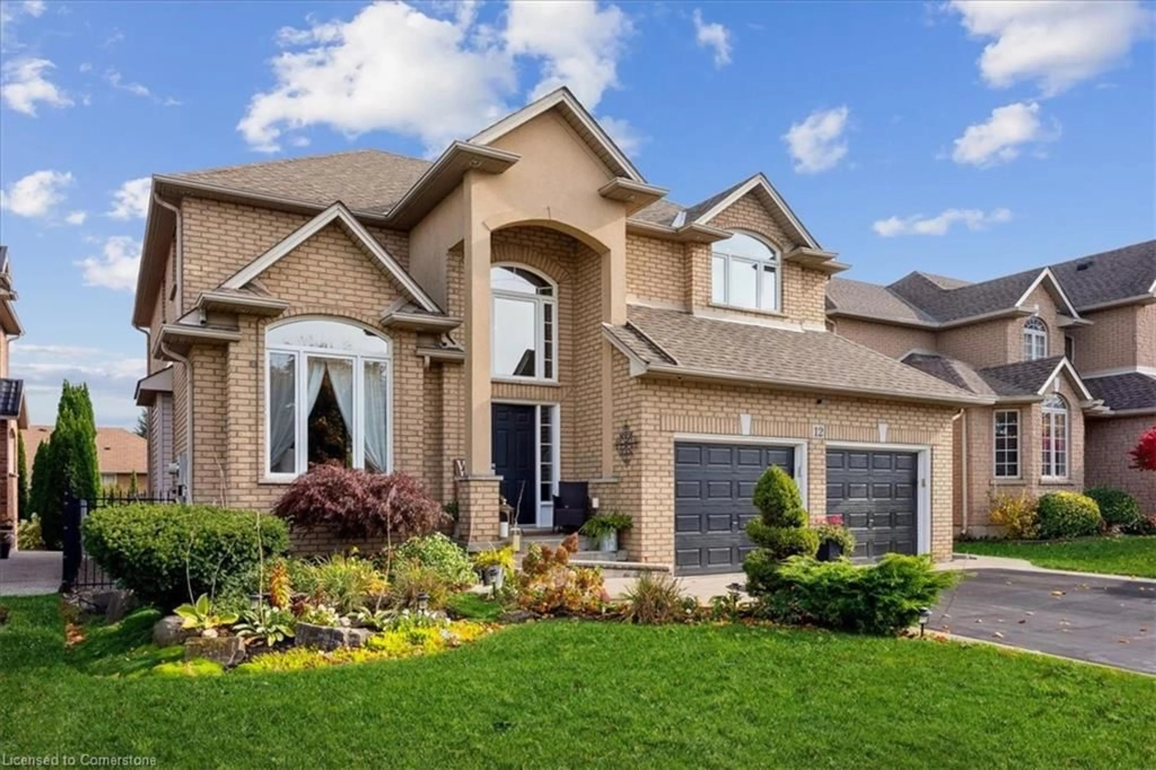 Home with brick exterior material for 12 Cityview Cres, Stoney Creek Ontario L8J 3V1