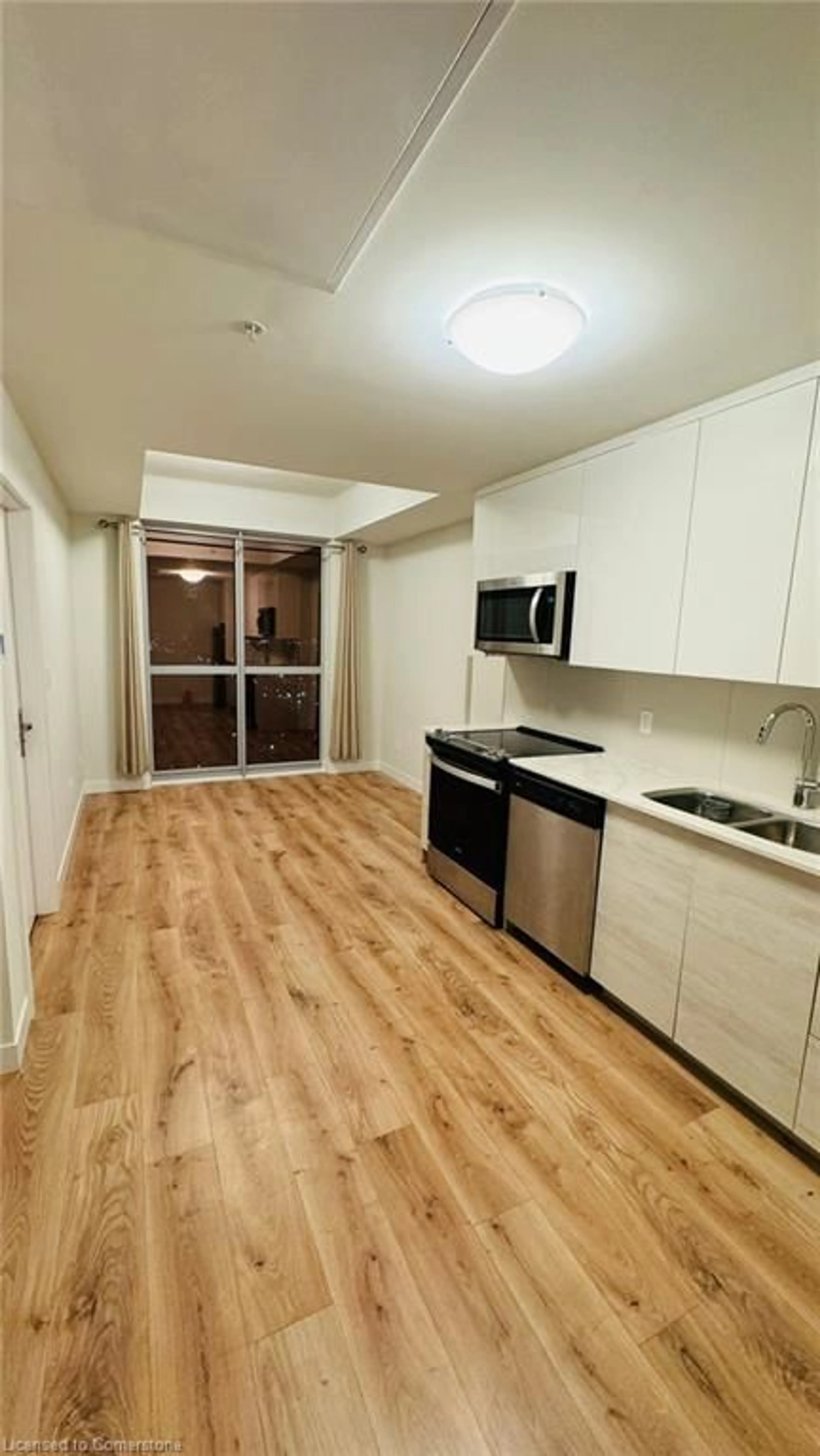 Standard kitchen, wood floors for 60 Frederick St #3101, Kitchener Ontario N2H 0C7