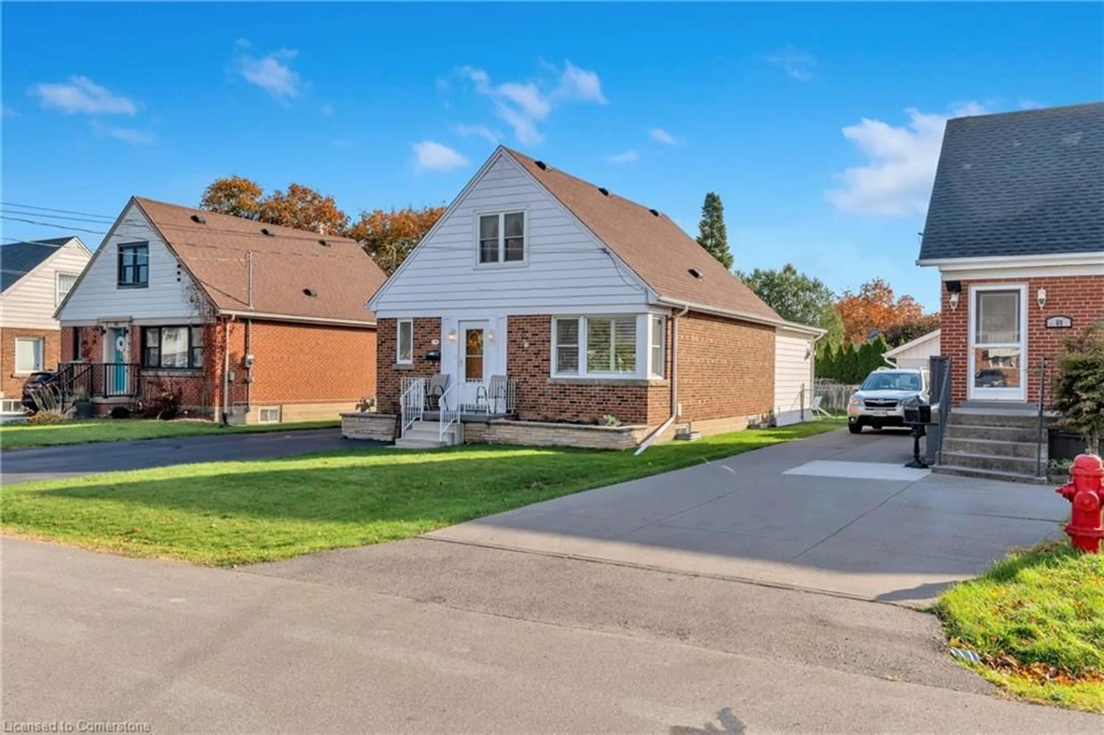 Frontside or backside of a home, the street view for 67 Galbraith Dr, Stoney Creek Ontario L8G 2A1