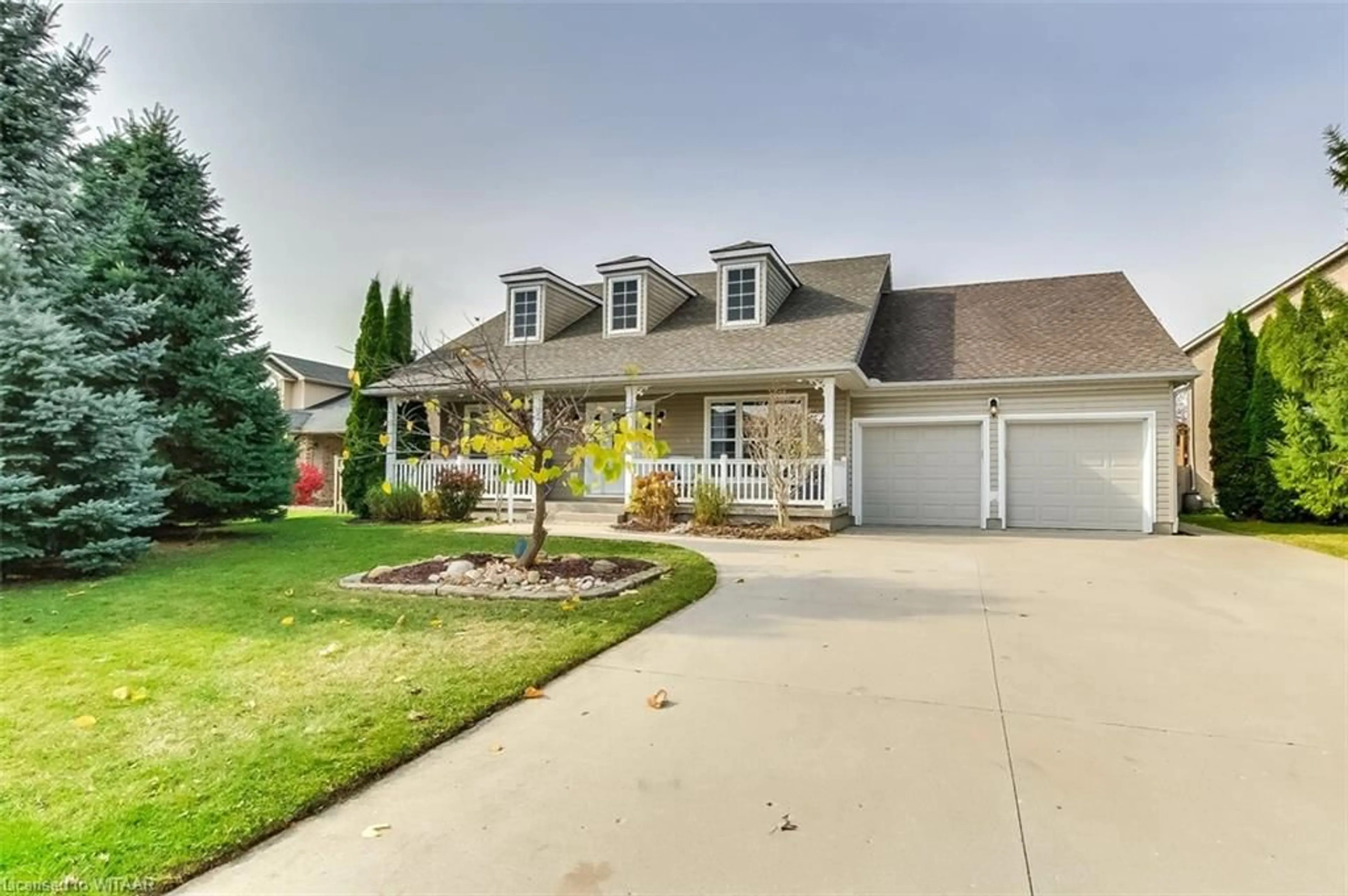 Frontside or backside of a home, the street view for 12 Mcmillan Crt, Ingersoll Ontario N5C 4H3