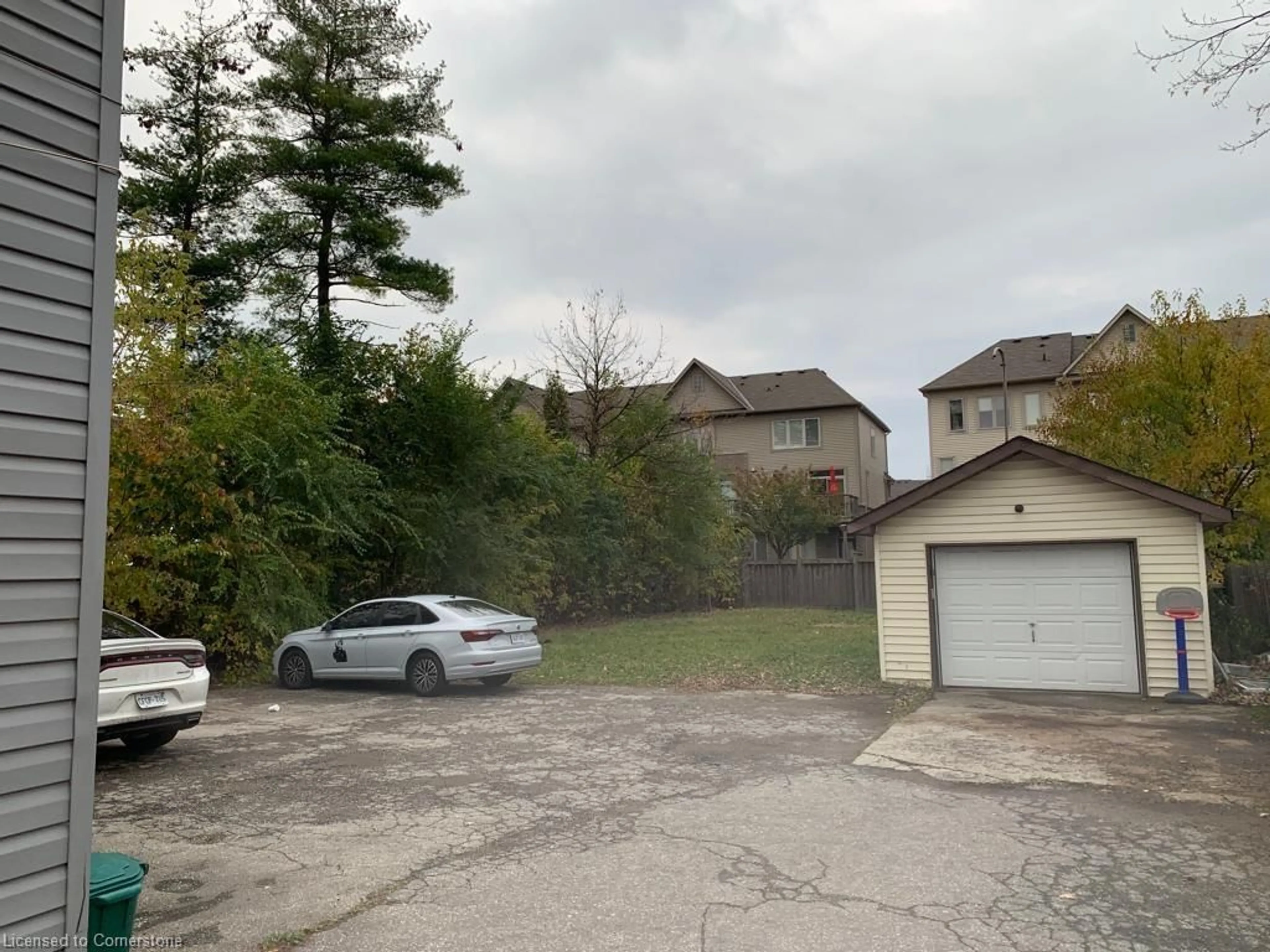 Frontside or backside of a home, the street view for 1396 Leighland Rd, Burlington Ontario L7R 3S8