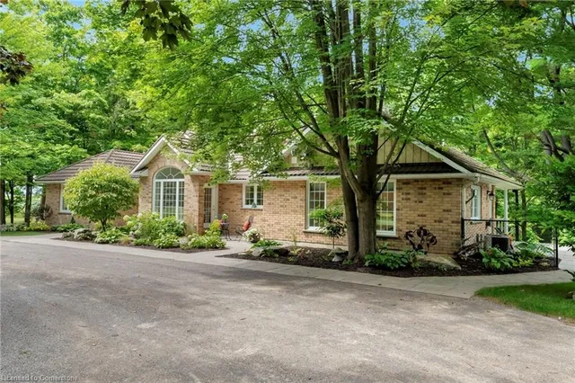 Additional property image - 362 Lynden Rd