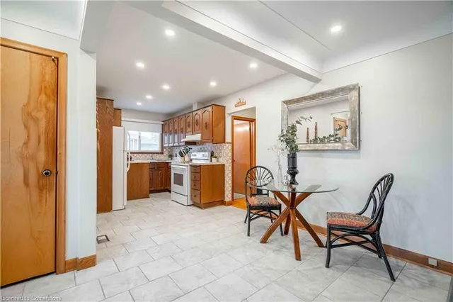 Additional property image - 10 Salmond Crt