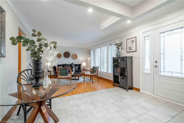 Additional property image - 10 Salmond Crt
