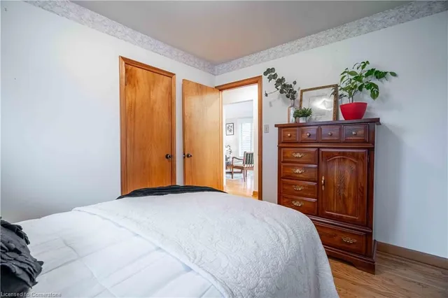 Additional property image - 10 Salmond Crt