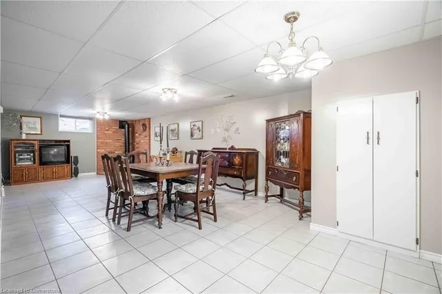Additional property image - 10 Salmond Crt