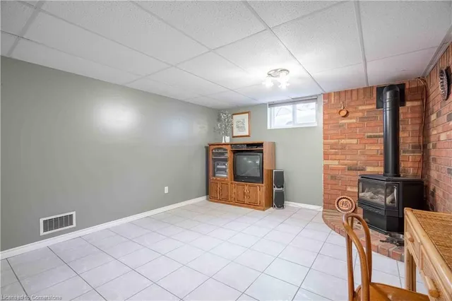 Additional property image - 10 Salmond Crt