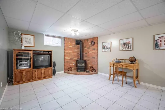 Additional property image - 10 Salmond Crt