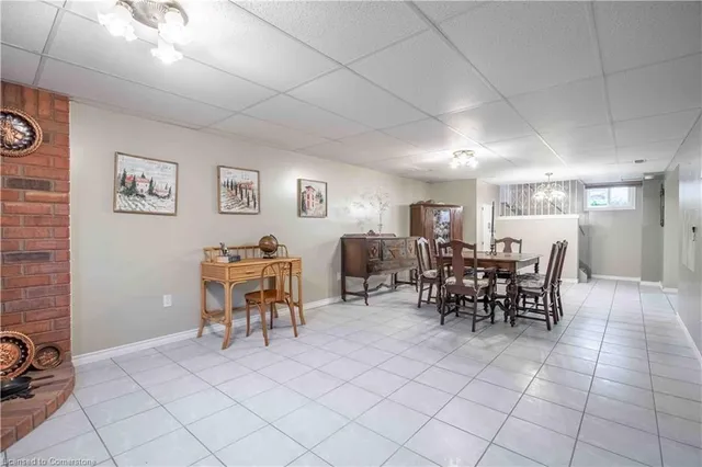 Additional property image - 10 Salmond Crt