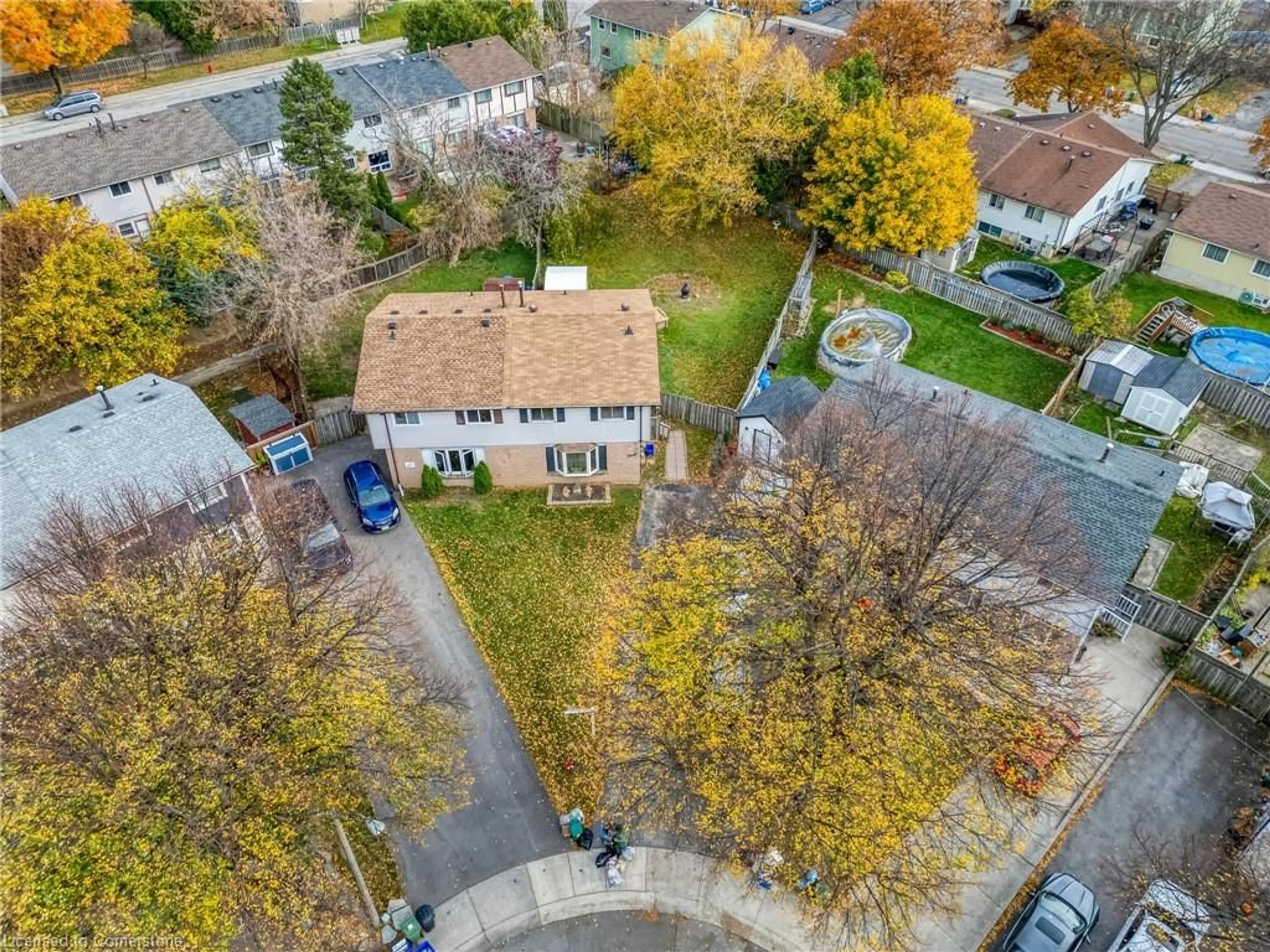 Frontside or backside of a home, the street view for 20 Glen Eden Crt, Hamilton Ontario L9C 6H6