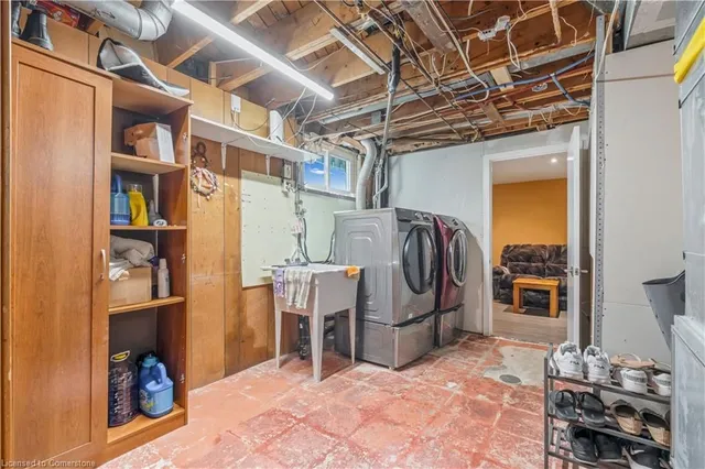 Additional property image - 6 Rideau Cres