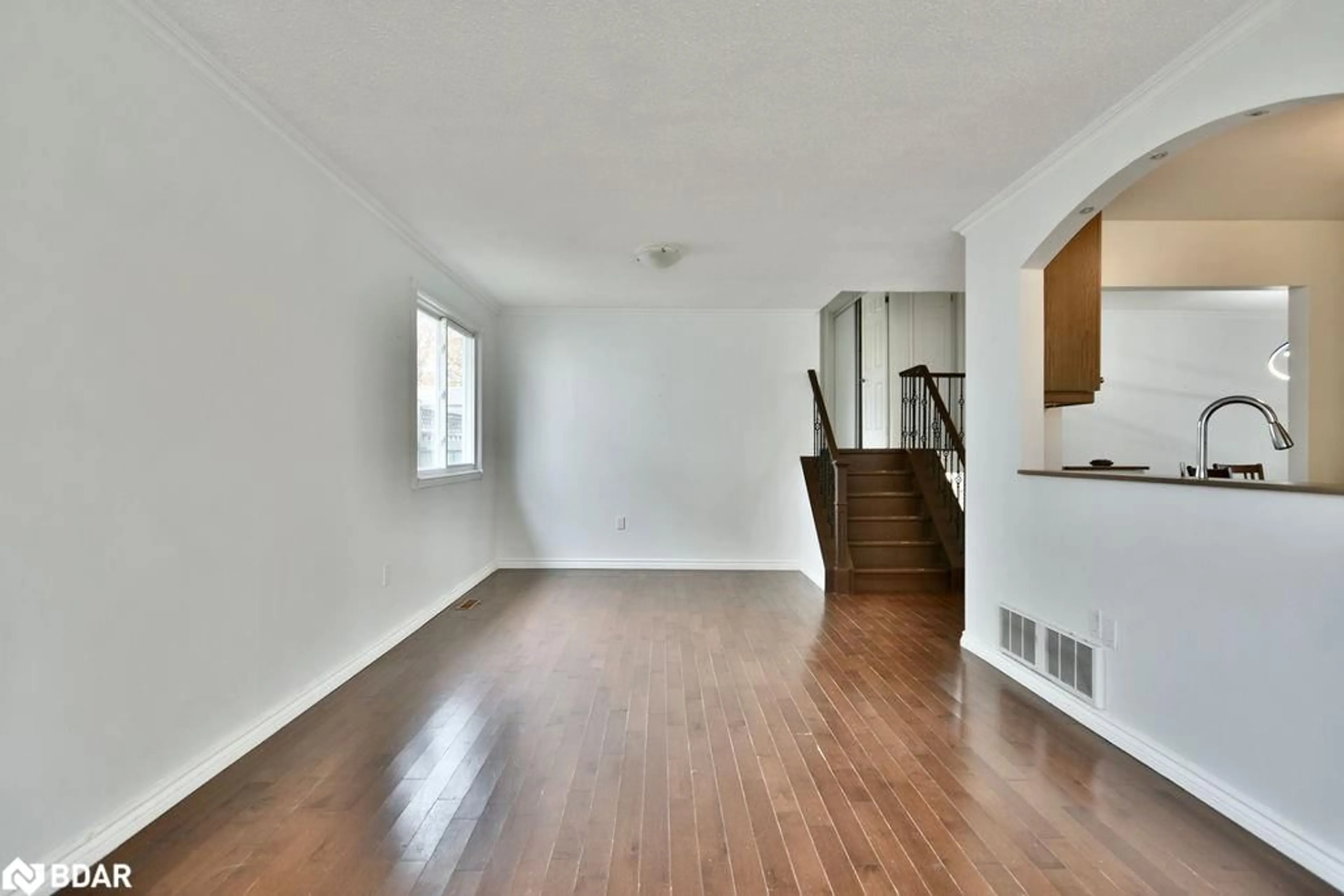 A pic of a room, wood floors for 51 Gosney Cres, Barrie Ontario L4N 6T7