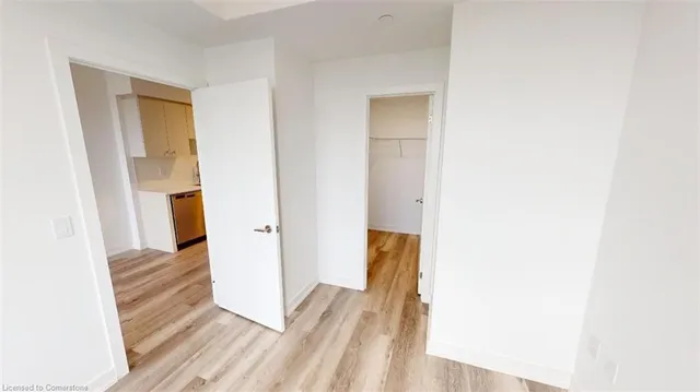 Additional property image - 15 Wellington St Unit 1704
