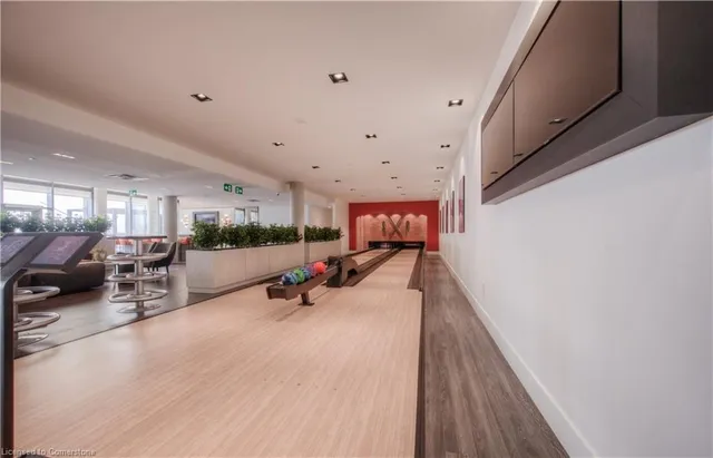 Additional property image - 15 Wellington St Unit 1704