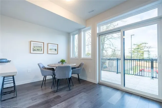 Additional property image - 2620 Binbrook Rd Unit 210