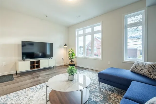 Additional property image - 2620 Binbrook Rd Unit 210