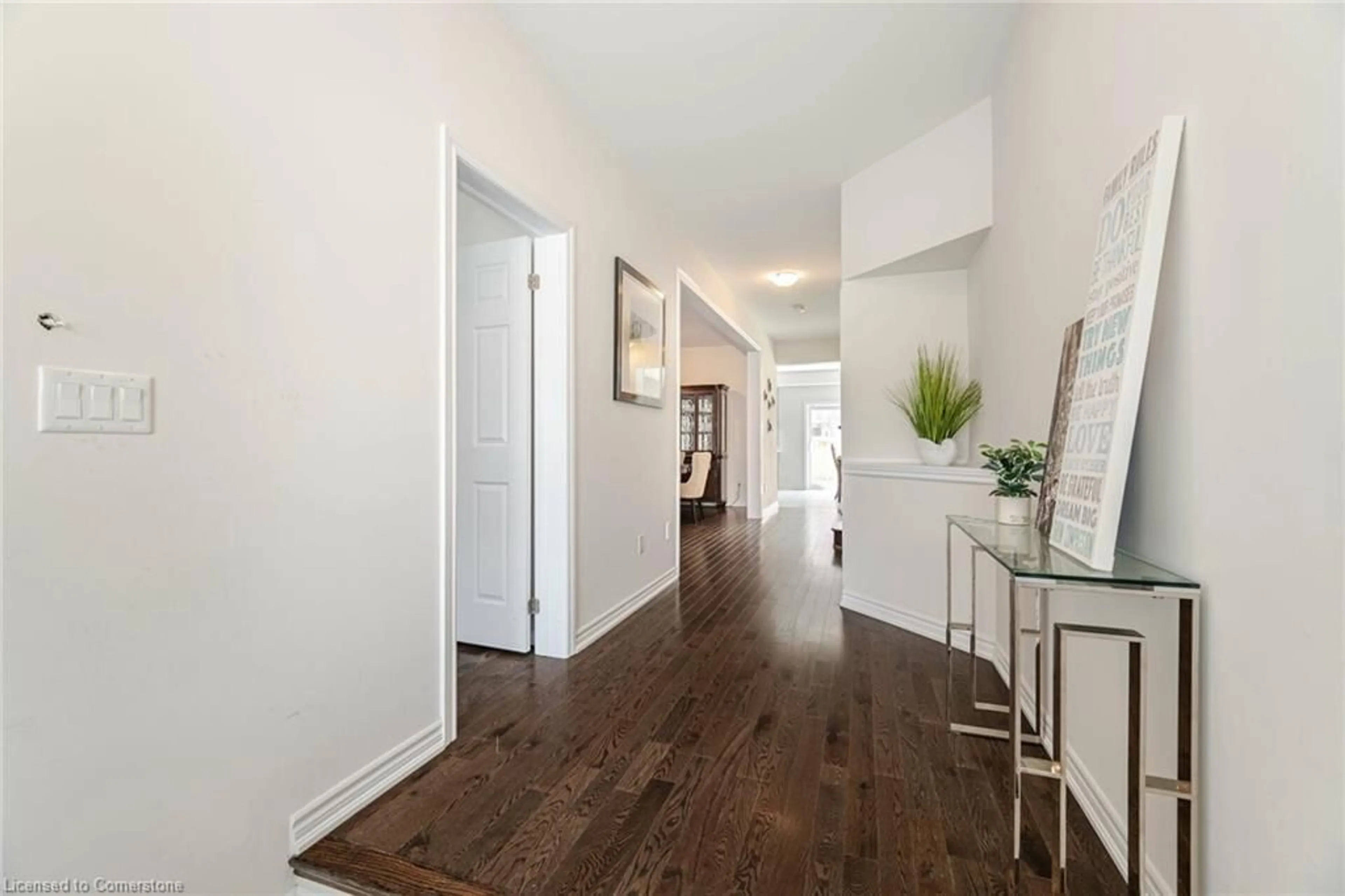 Indoor entryway, wood floors for 1304 Harrington St, Innisfil Ontario L0L 1W0