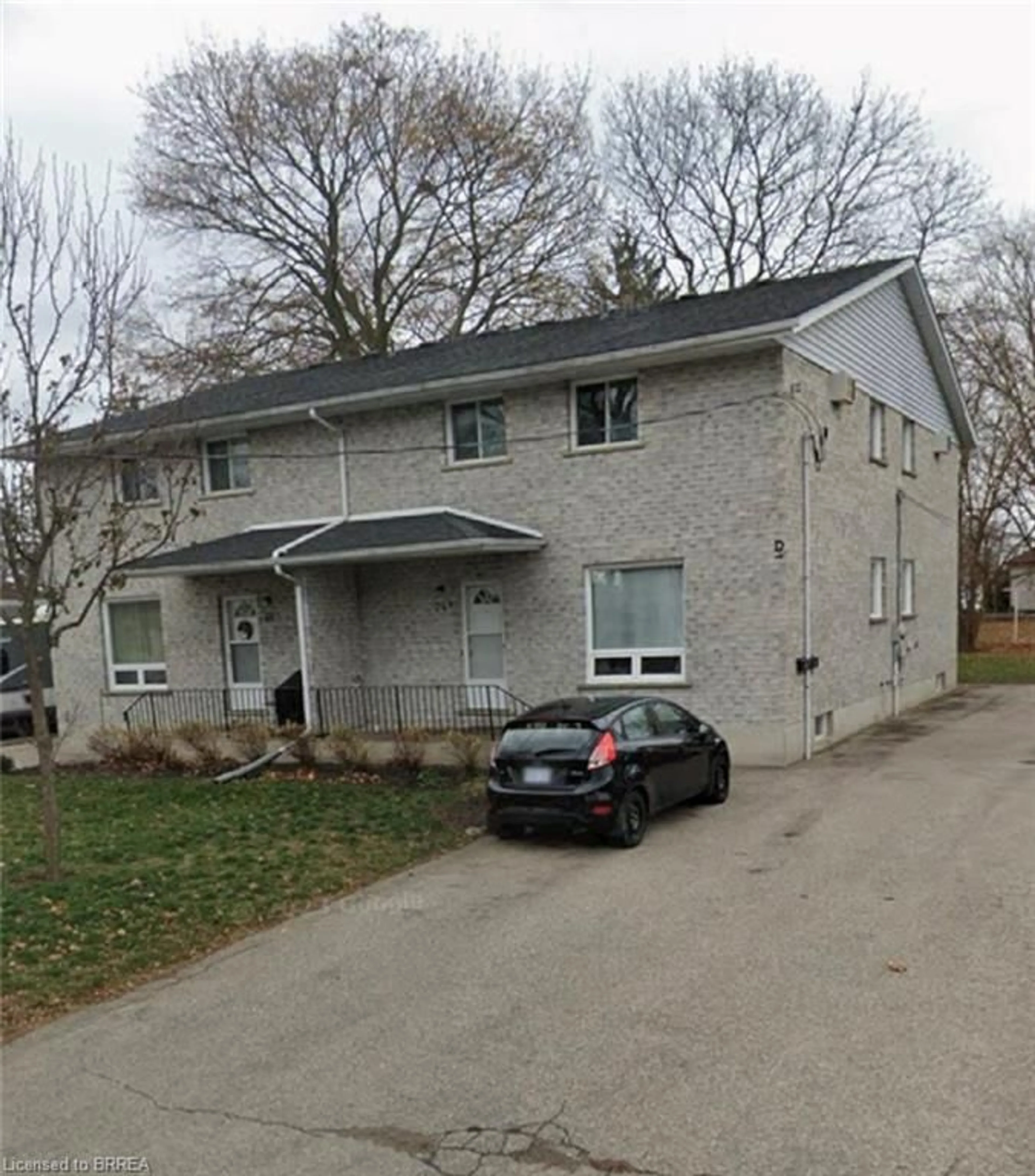 A pic from exterior of the house or condo, the street view for 24 Eddy Ave, Brantford Ontario N3R 2M6