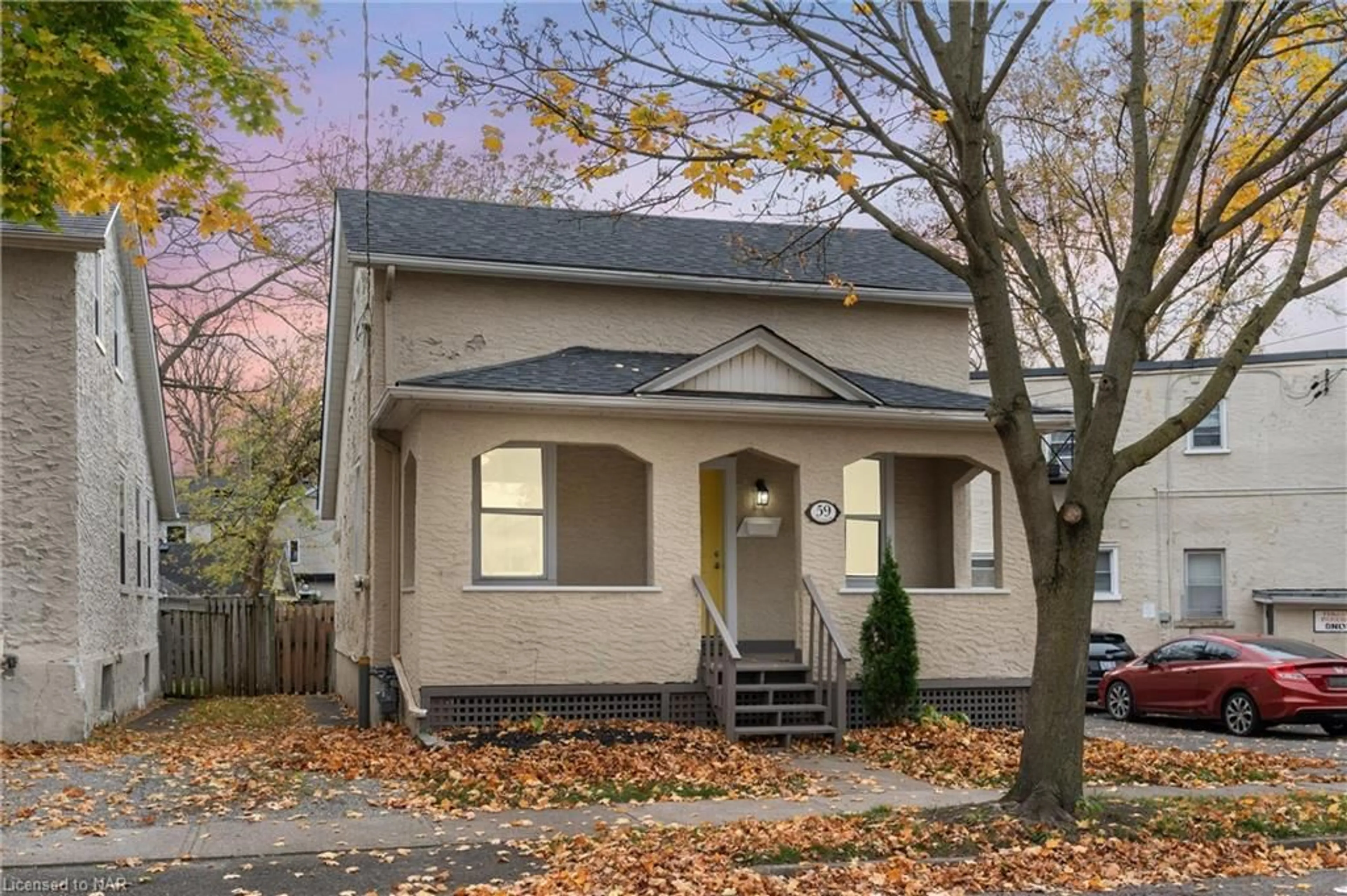 Frontside or backside of a home, cottage for 59 Wellington St, St. Catharines Ontario L2R 5P9