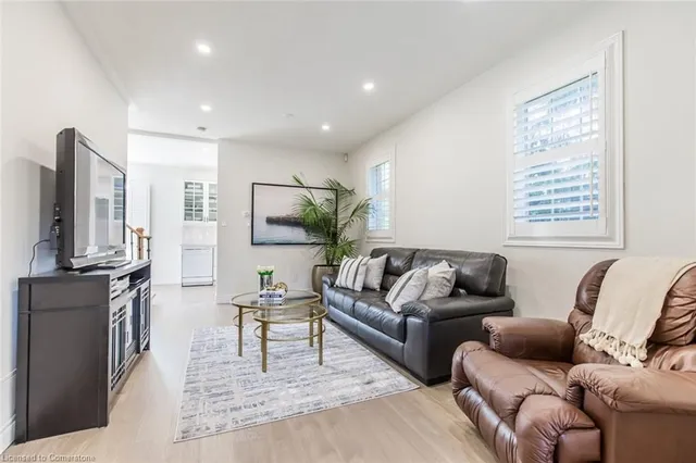 Additional property image - 109 Peachwood Cres