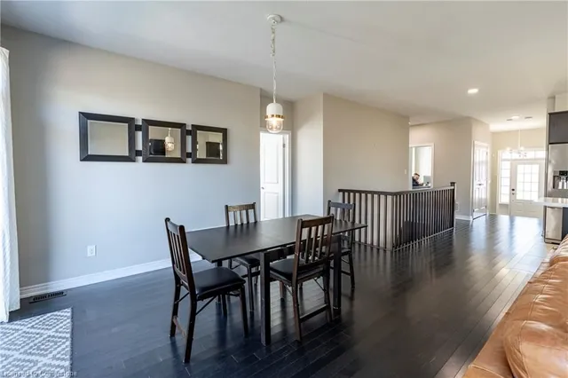 Additional property image - 219 Falconridge Dr
