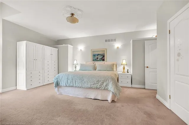 Additional property image - 91 Southcreek Crt
