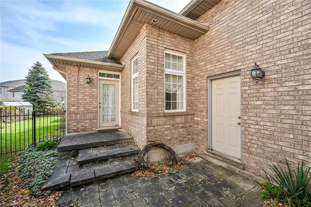 Additional property image - 91 Southcreek Crt