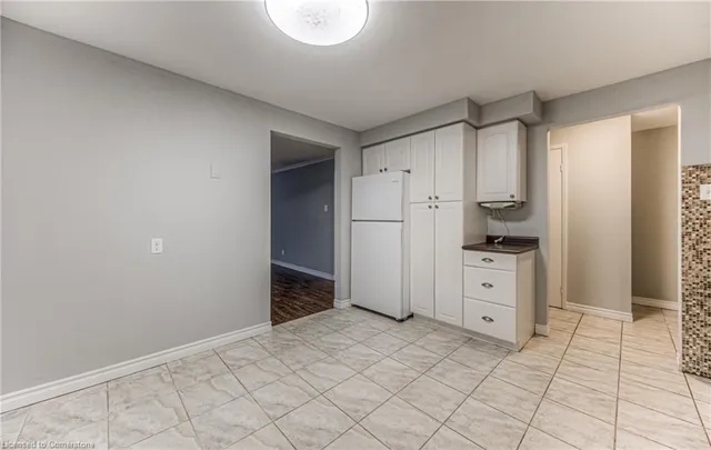 Additional property image - 28 Underhill Cres Unit 11