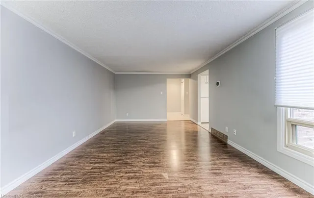 Additional property image - 28 Underhill Cres Unit 11