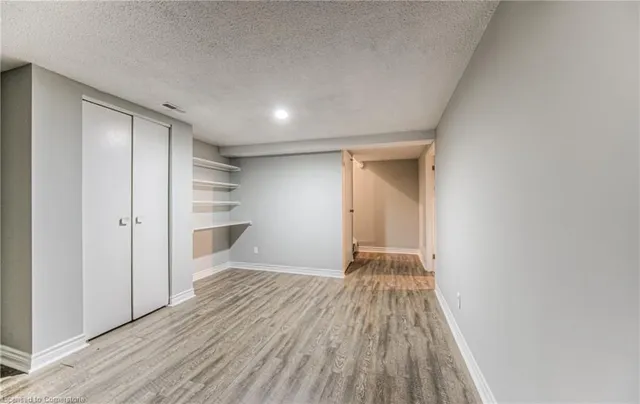 Additional property image - 28 Underhill Cres Unit 11