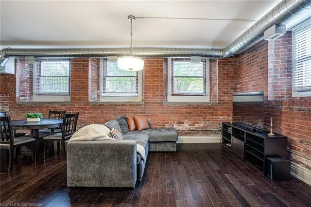 Additional property image - 200 Stinson St Unit 104