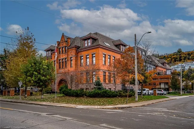 Additional property image - 200 Stinson St Unit 104