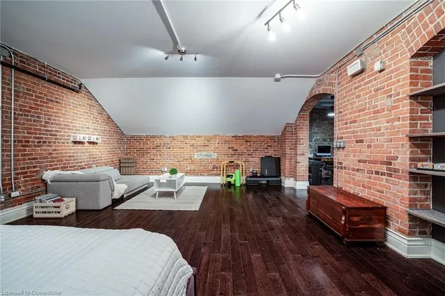 Additional property image - 200 Stinson St Unit 104