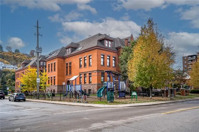 Additional property image - 200 Stinson St Unit 104
