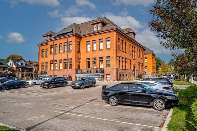 Additional property image - 200 Stinson St Unit 104