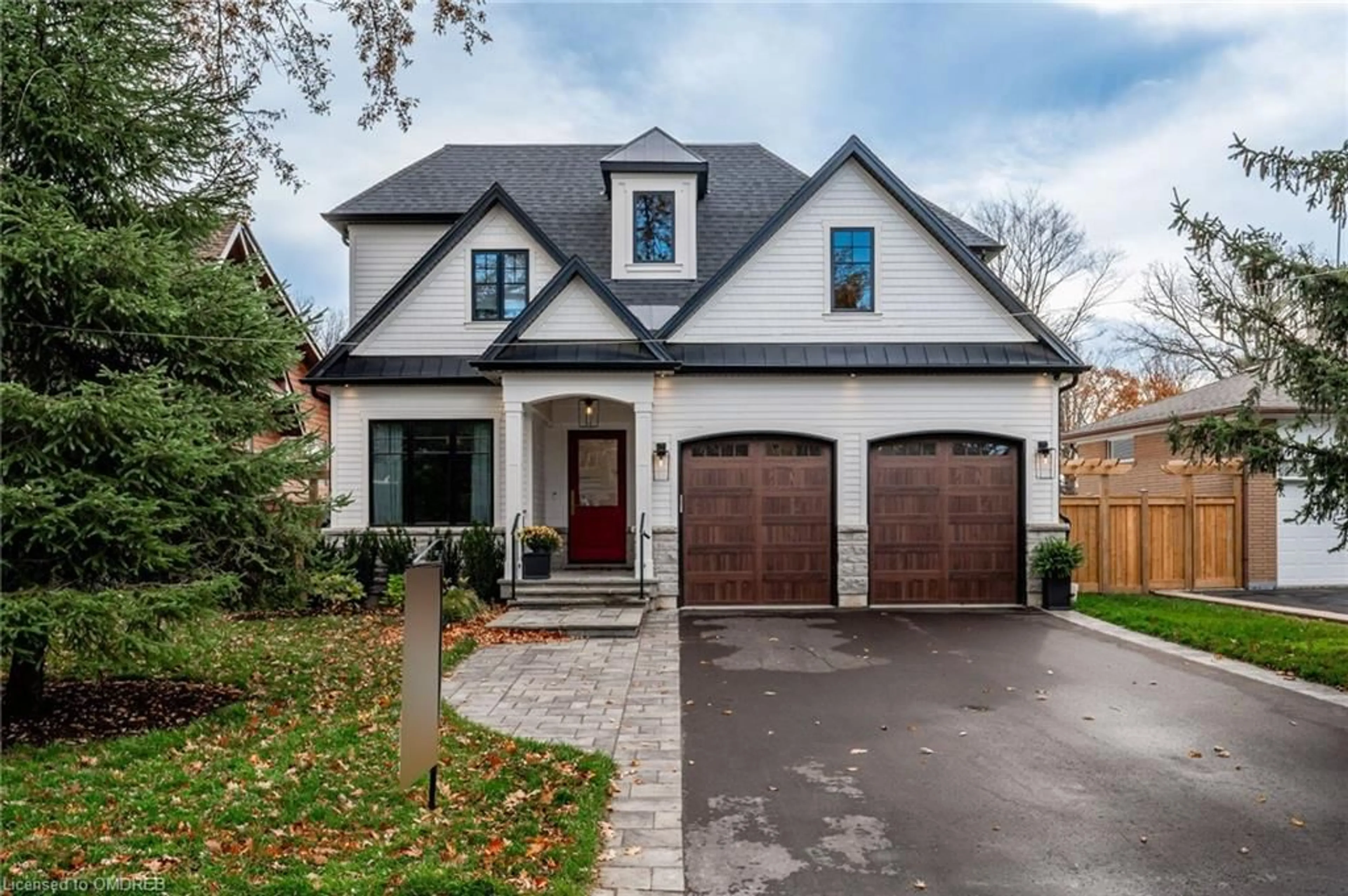 Home with brick exterior material for 356 River Side Dr, Oakville Ontario L6K 3N5