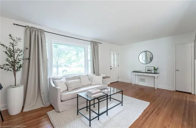 Additional property image - 31 Academy St