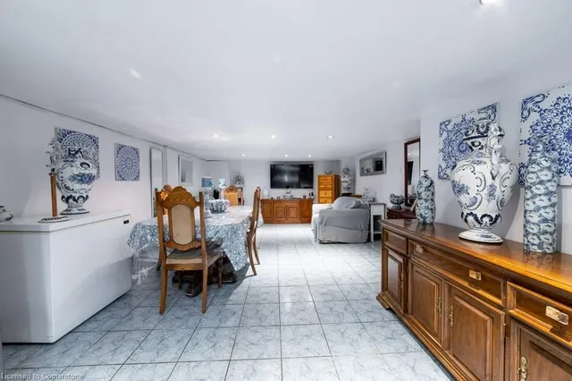 Additional property image - 13 Rolyat St