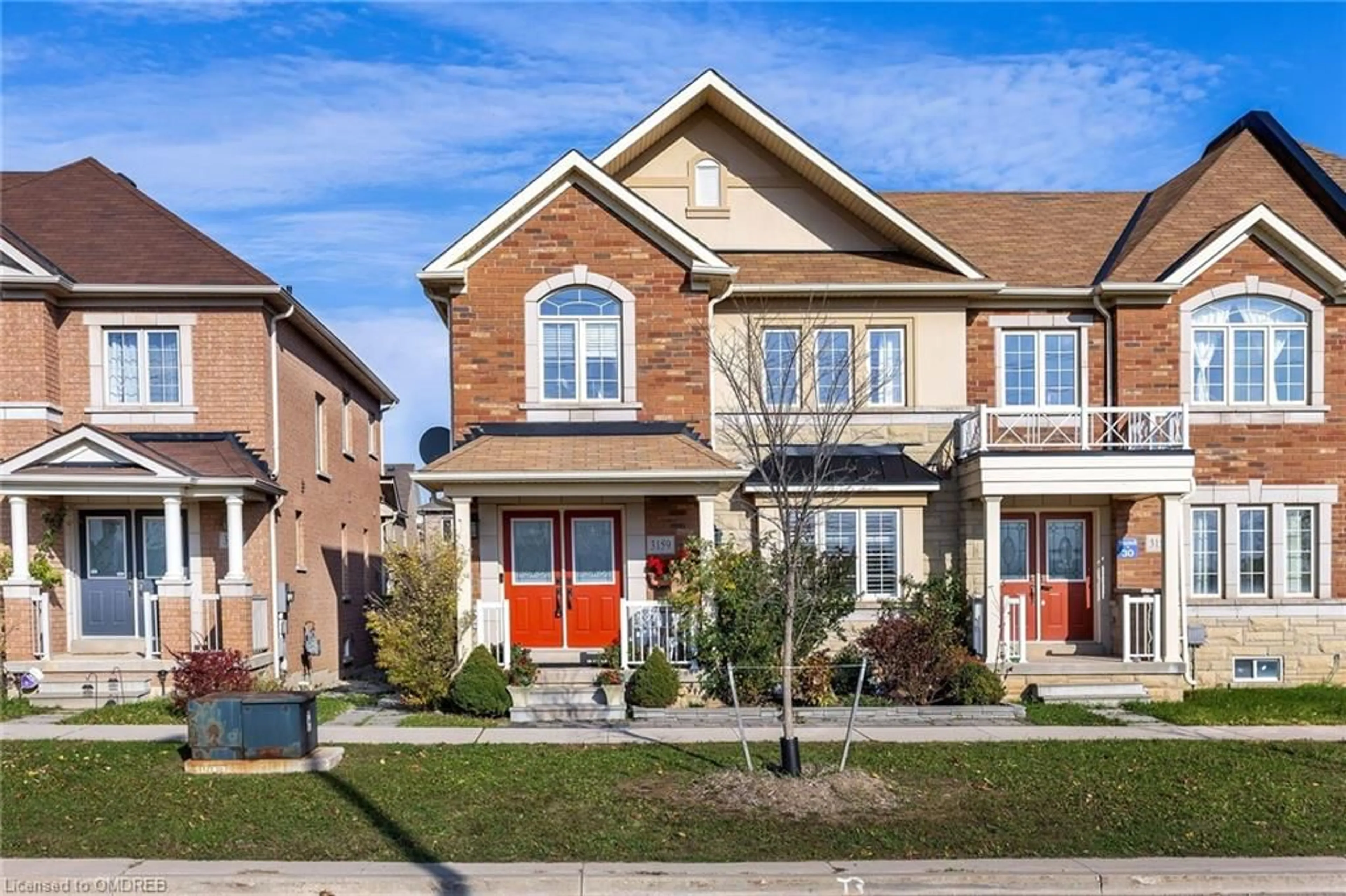 Home with brick exterior material for 3159 Neyagawa Blvd, Oakville Ontario L6M 0P4