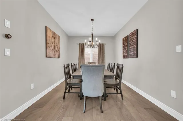 Additional property image - 8 Saybrook Gdns